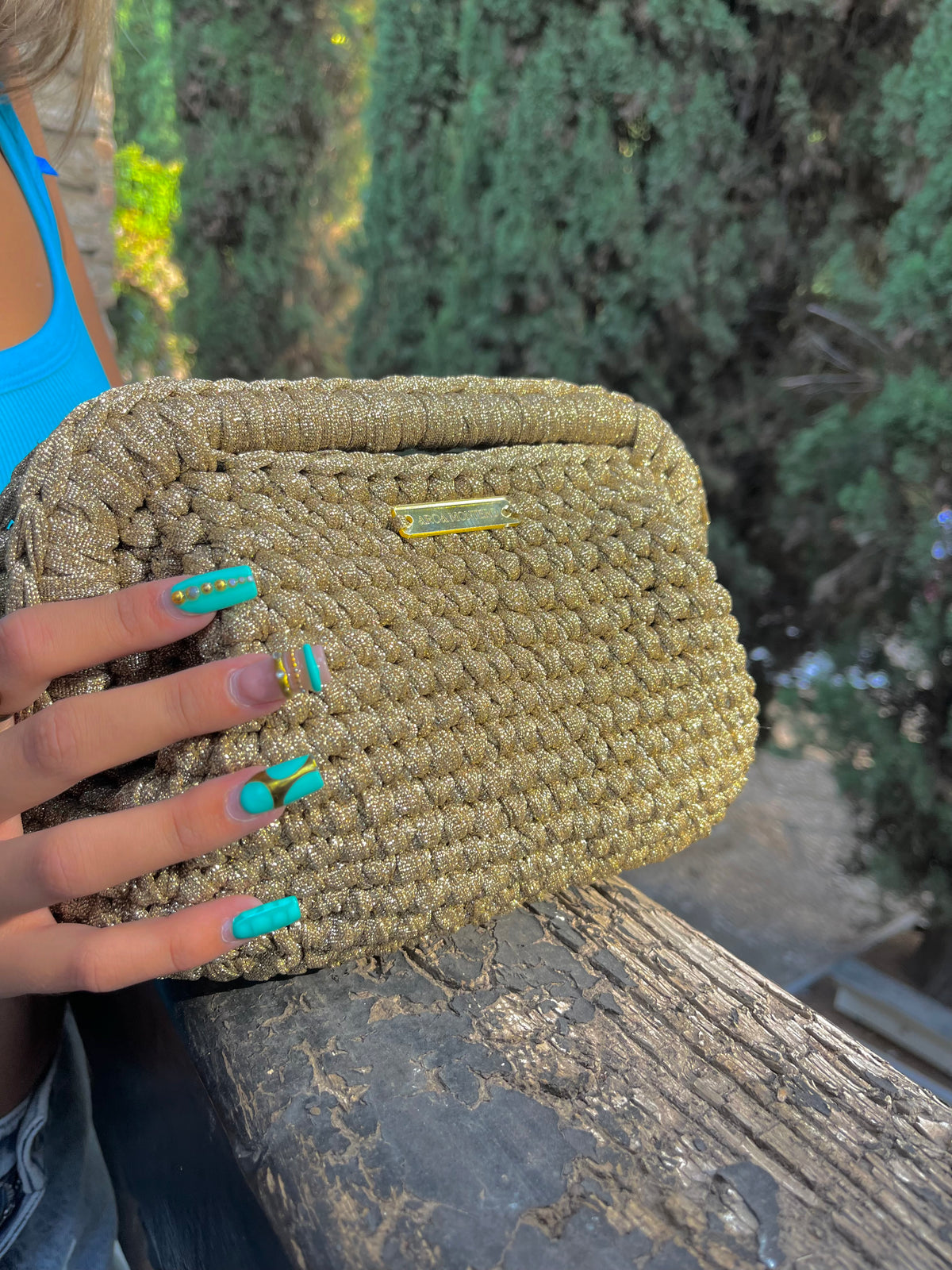 BOLSO CLUTCH BRILLO